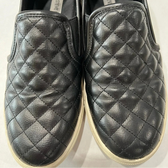 STEVE MADDEN - Ecentrco Black Quilted Sneaker Size 9 - Picture 6 of 9